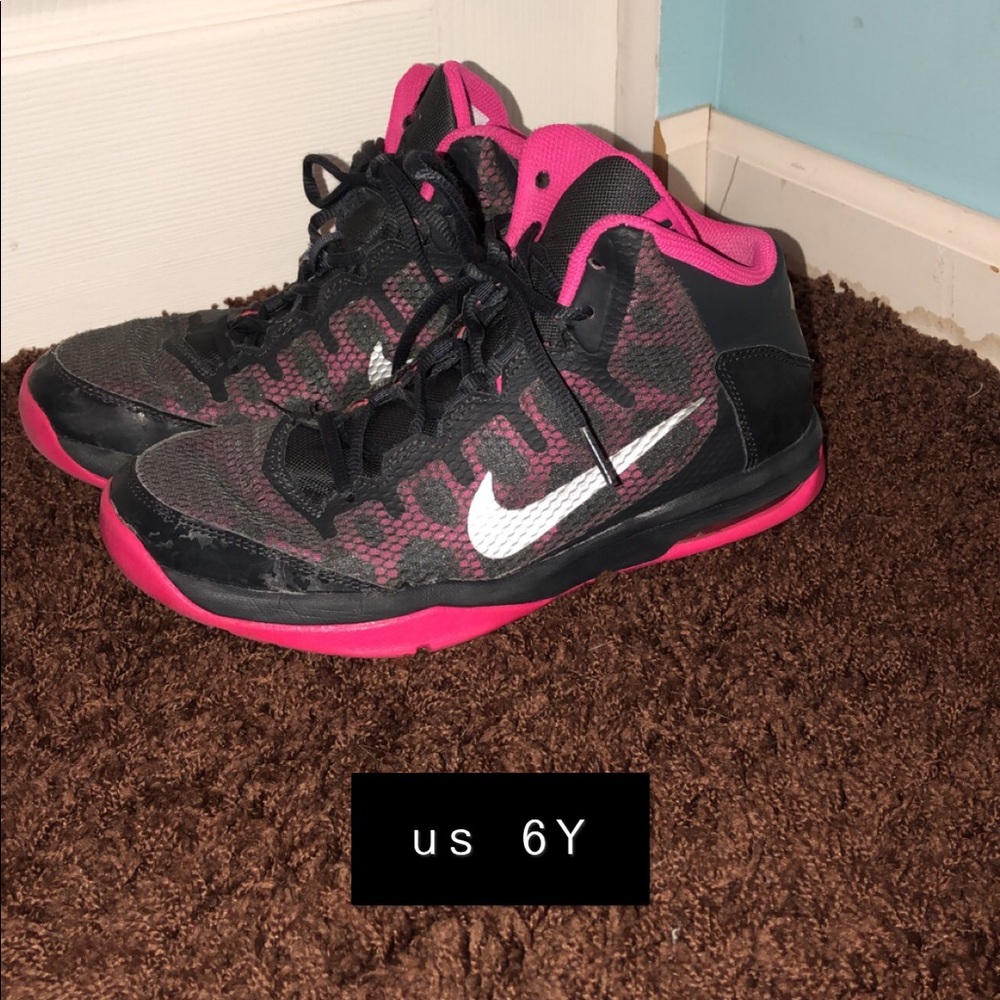 women basketball shoes